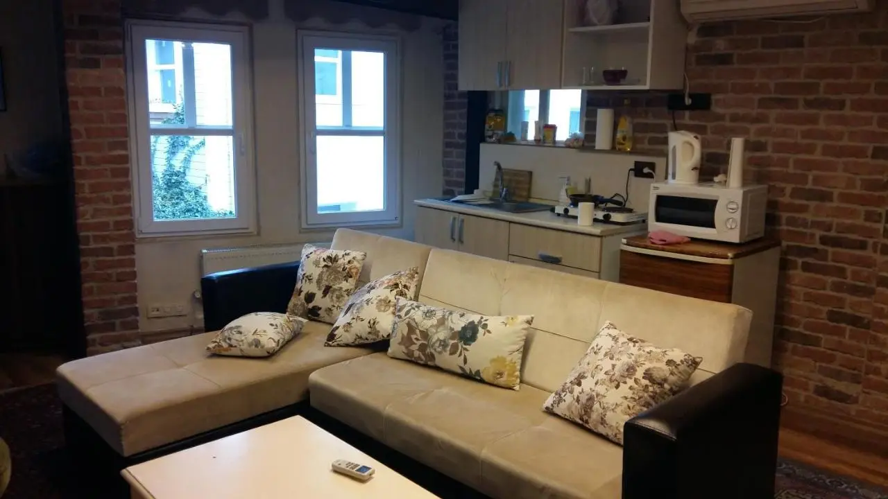 Coskun House