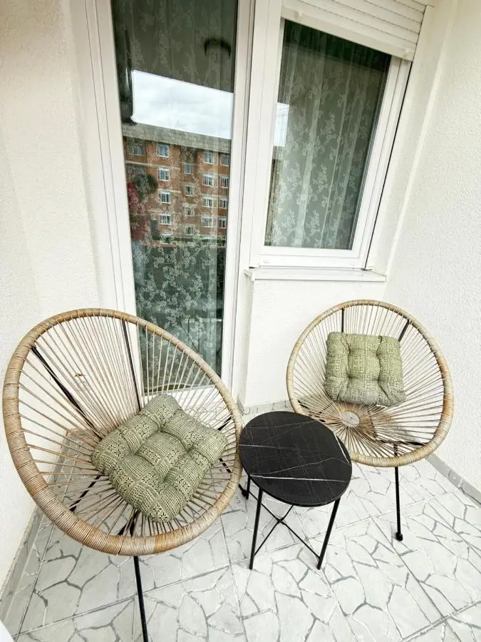 Cozy Flat near Airport & Sarajevo Center, Free Parking