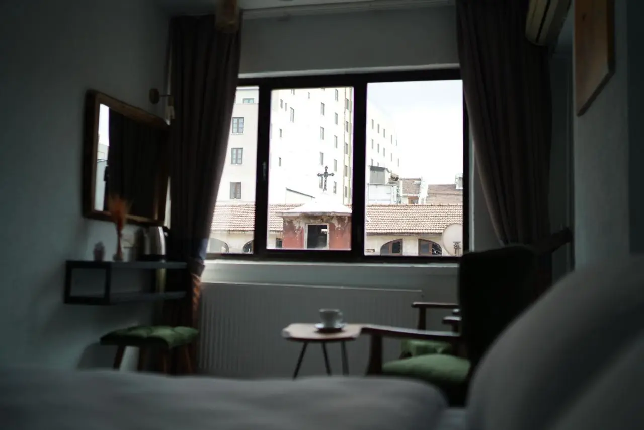 PANDAN KARAKOY SUİT