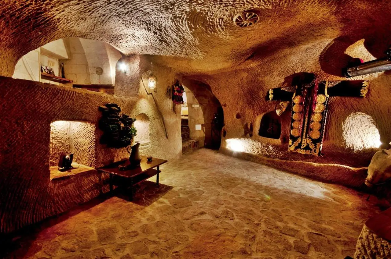 Adanos Konuk Evi