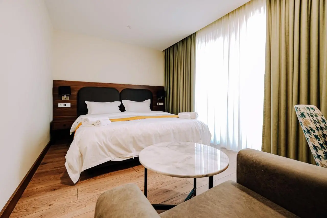 Hotel Doesi