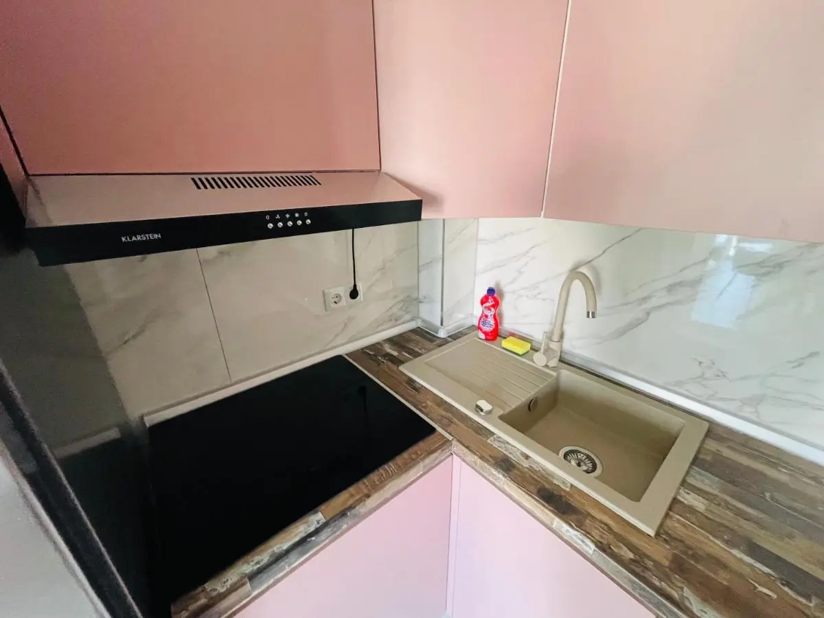 Apartment 7