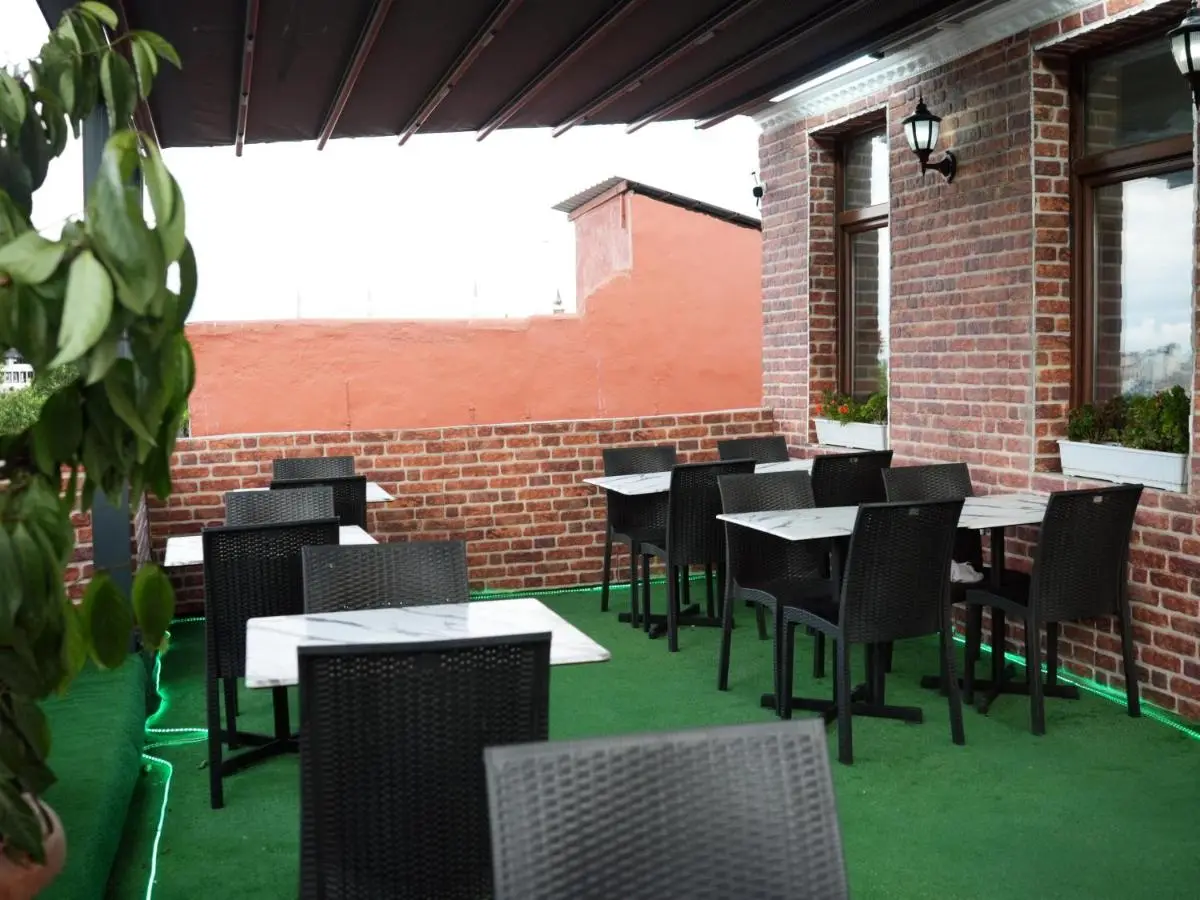 Terrace PEHLİVANLAR Hotel