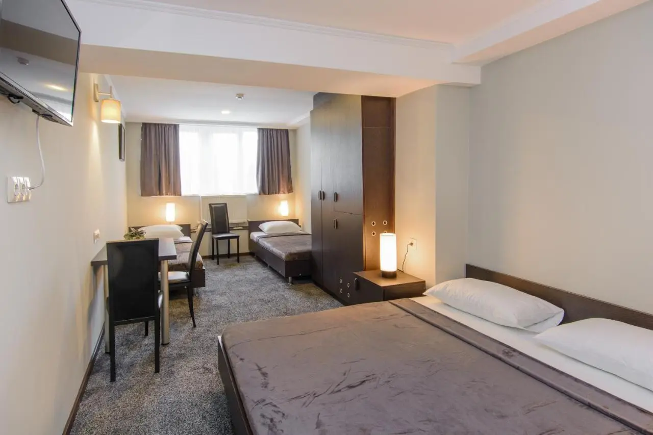 Hotel Reverence