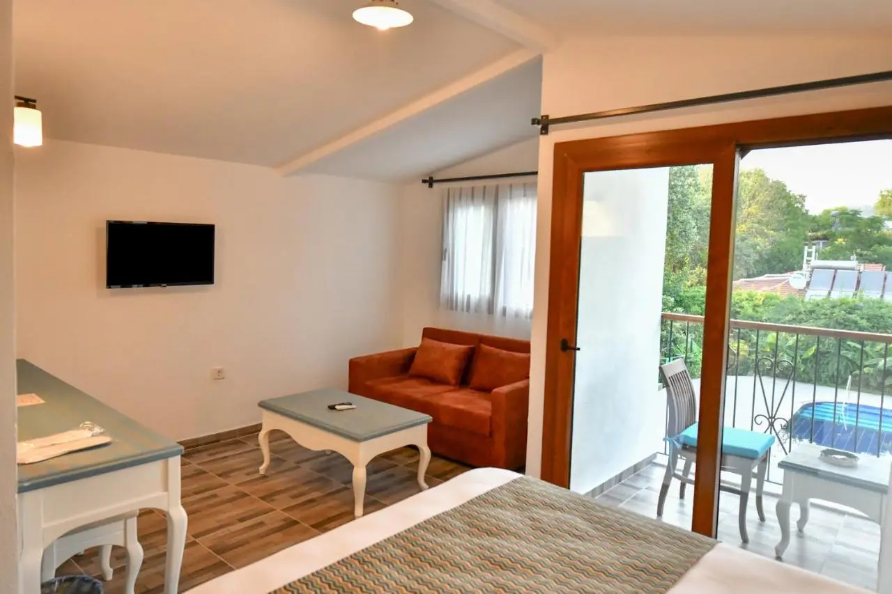 Pyramid Boutique Hotel
