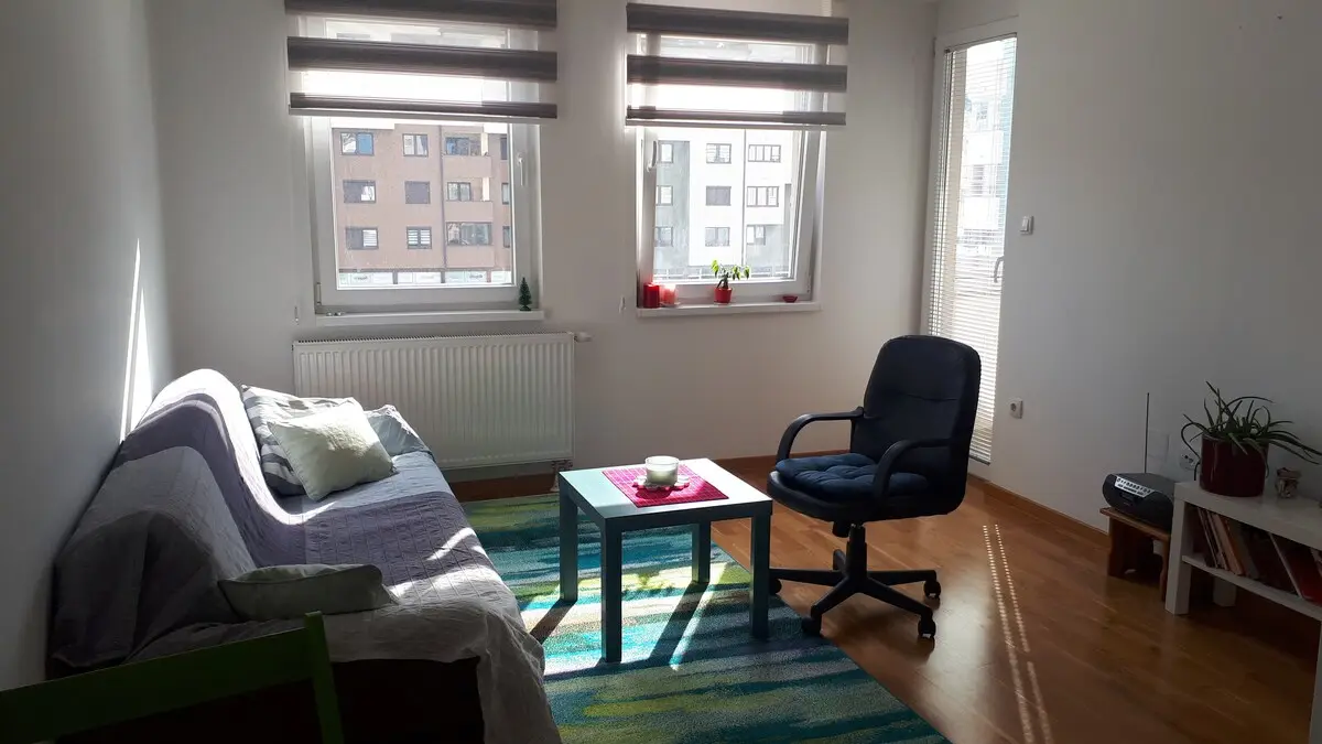 Lovely one bedroom condo in the pedestrian zone