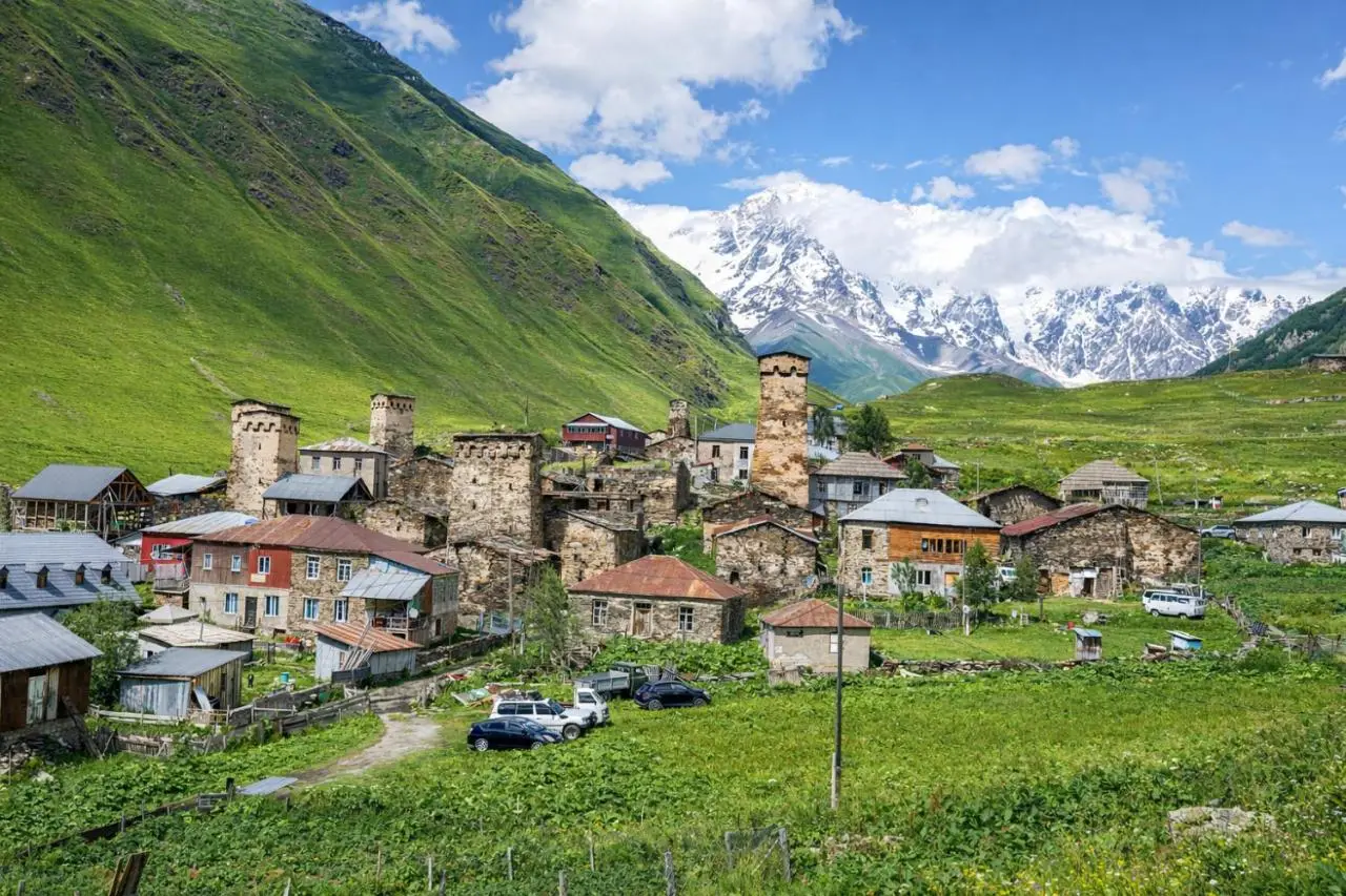 Ushguli Cabins l Cafe