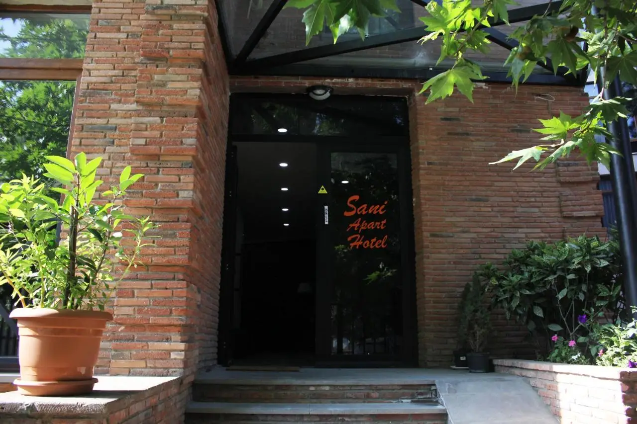Sani Apart Hotel
