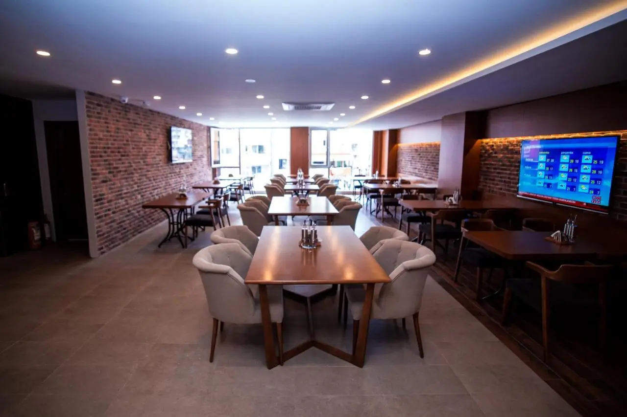 Aripsas Hotel