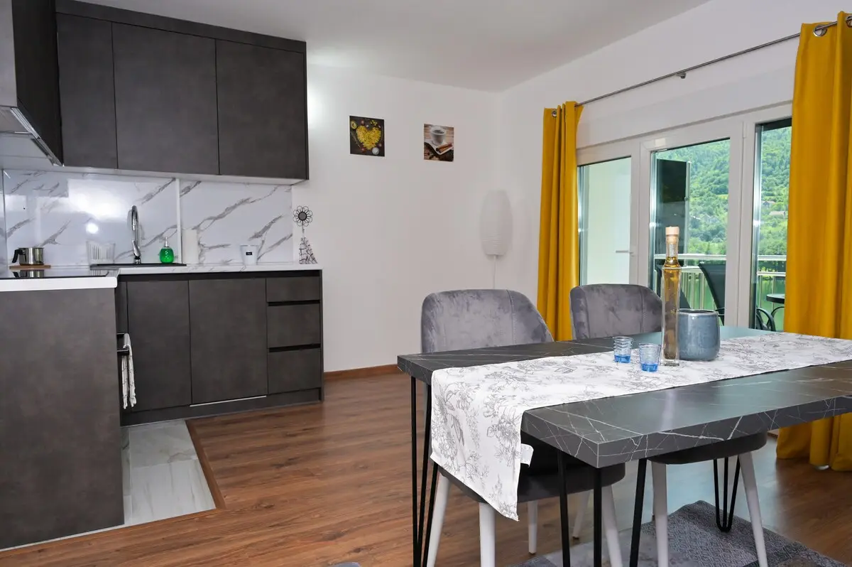 Villa Anita, two-bedroom apartment, 3rd floor (D)