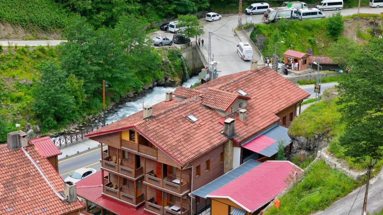 Meric Hotel