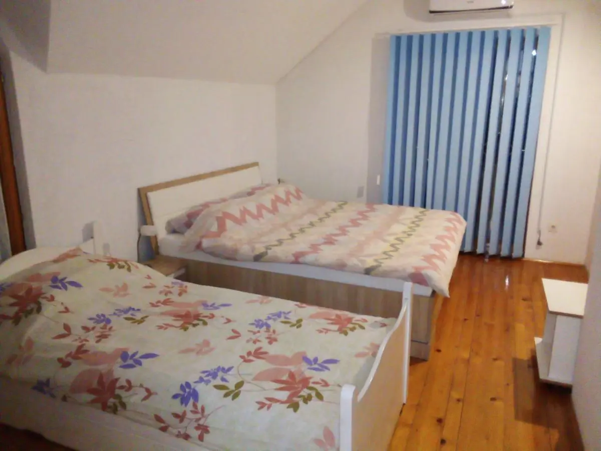 Holiday House Afan