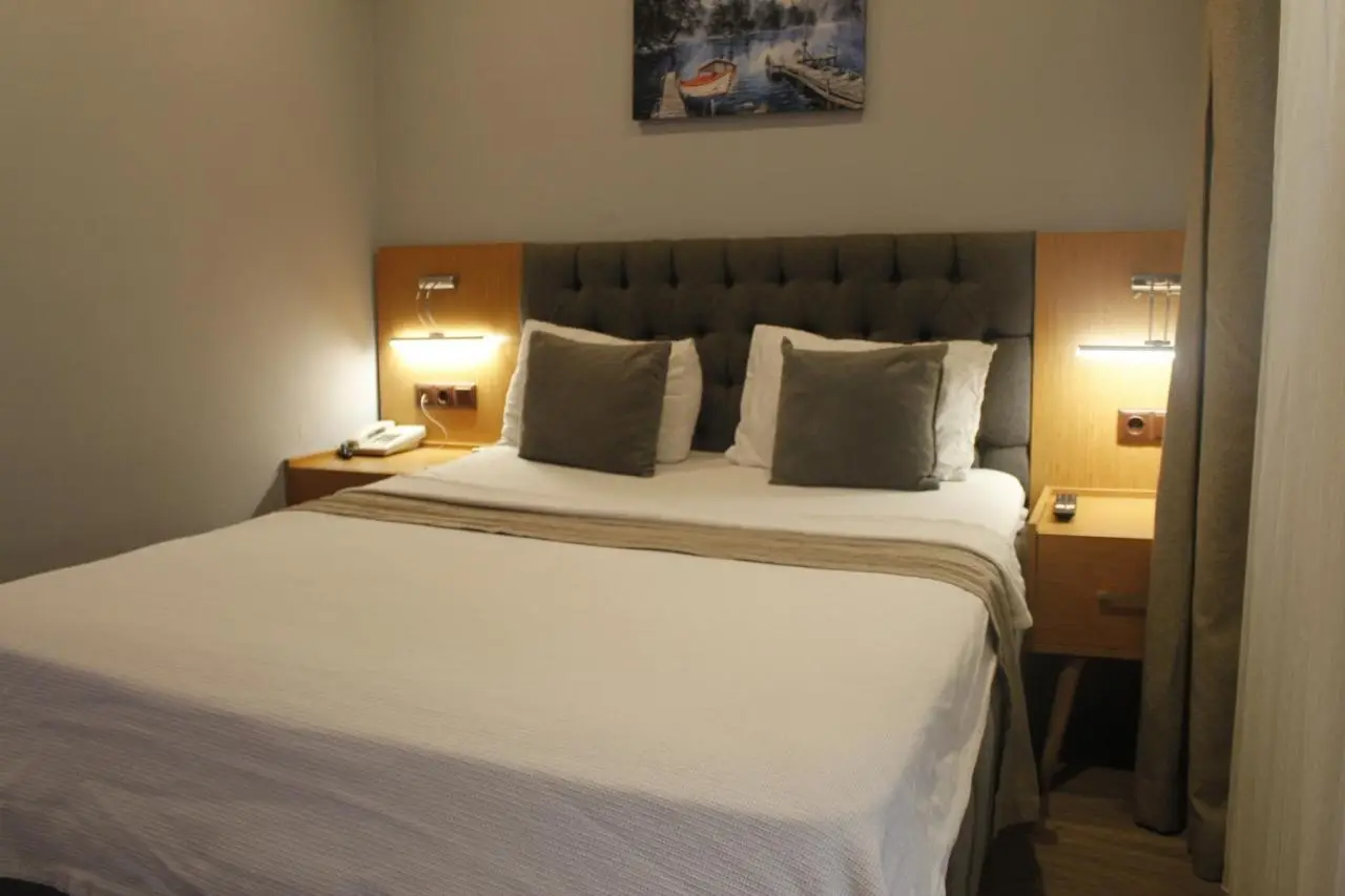Ada Life Hotel