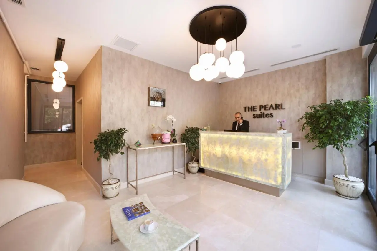 The Pearl Suites