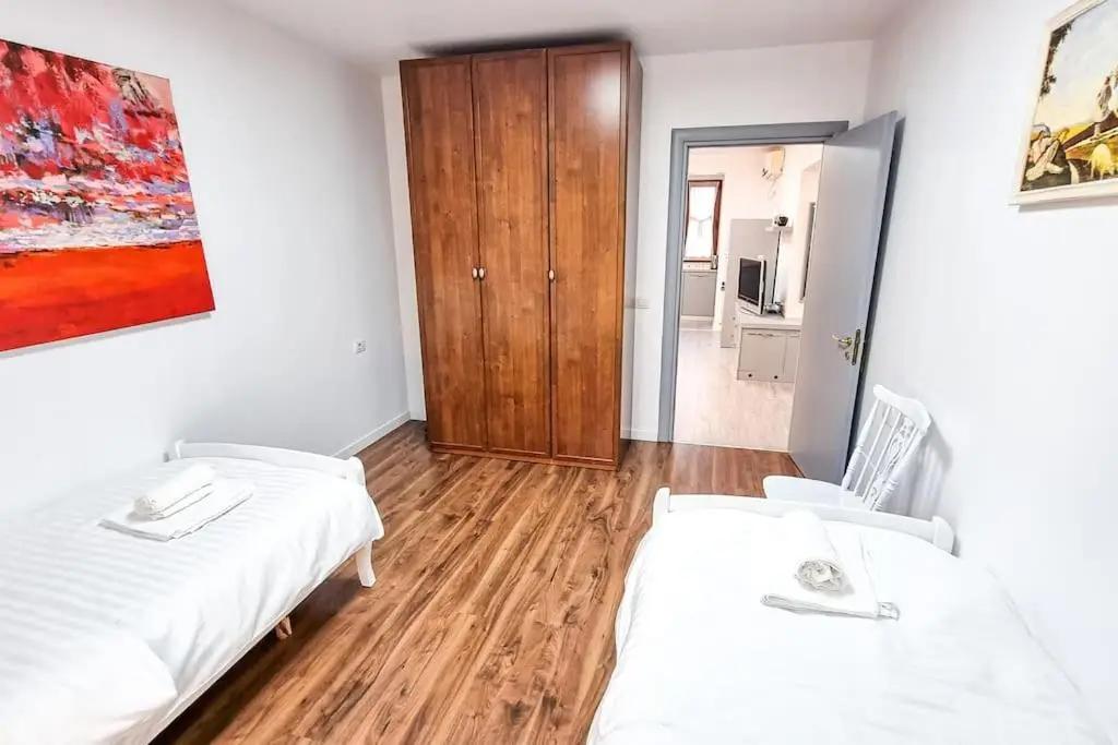 City Center 2BR Apartment