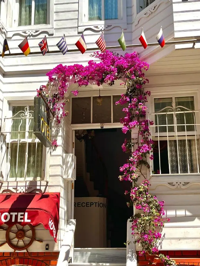 Kadıköy White House