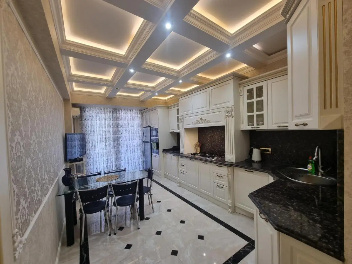 Park Azure Classic Apartment