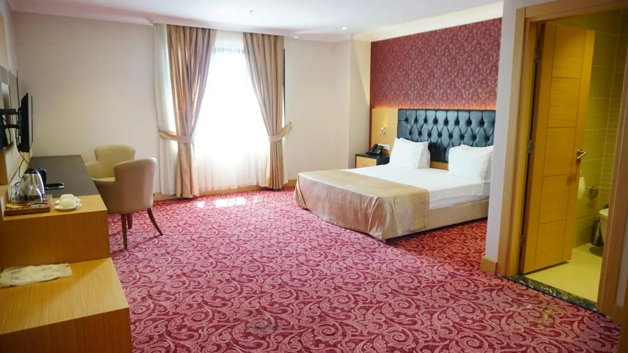 Vois Hotel Atasehir & SPA