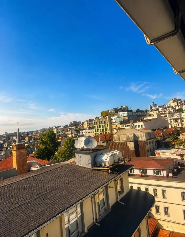 Art Karakoy Hotel