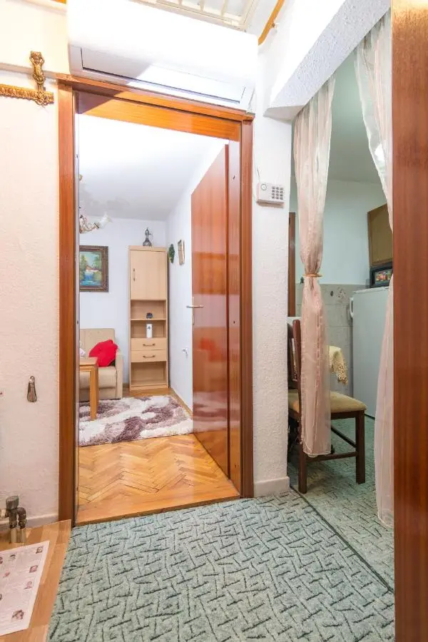Apartman Lamija