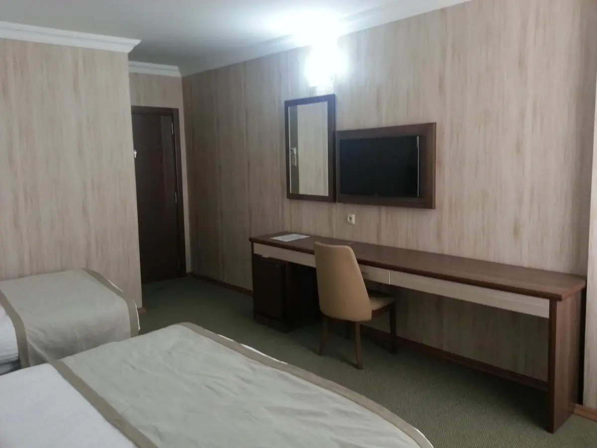 Hosta Otel