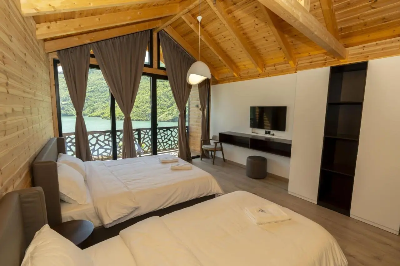 Hotel 5 Stinet
