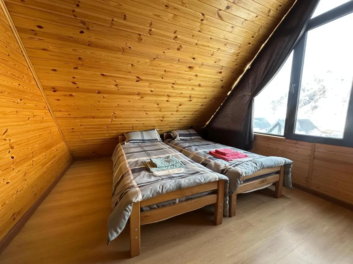 T&T cottage