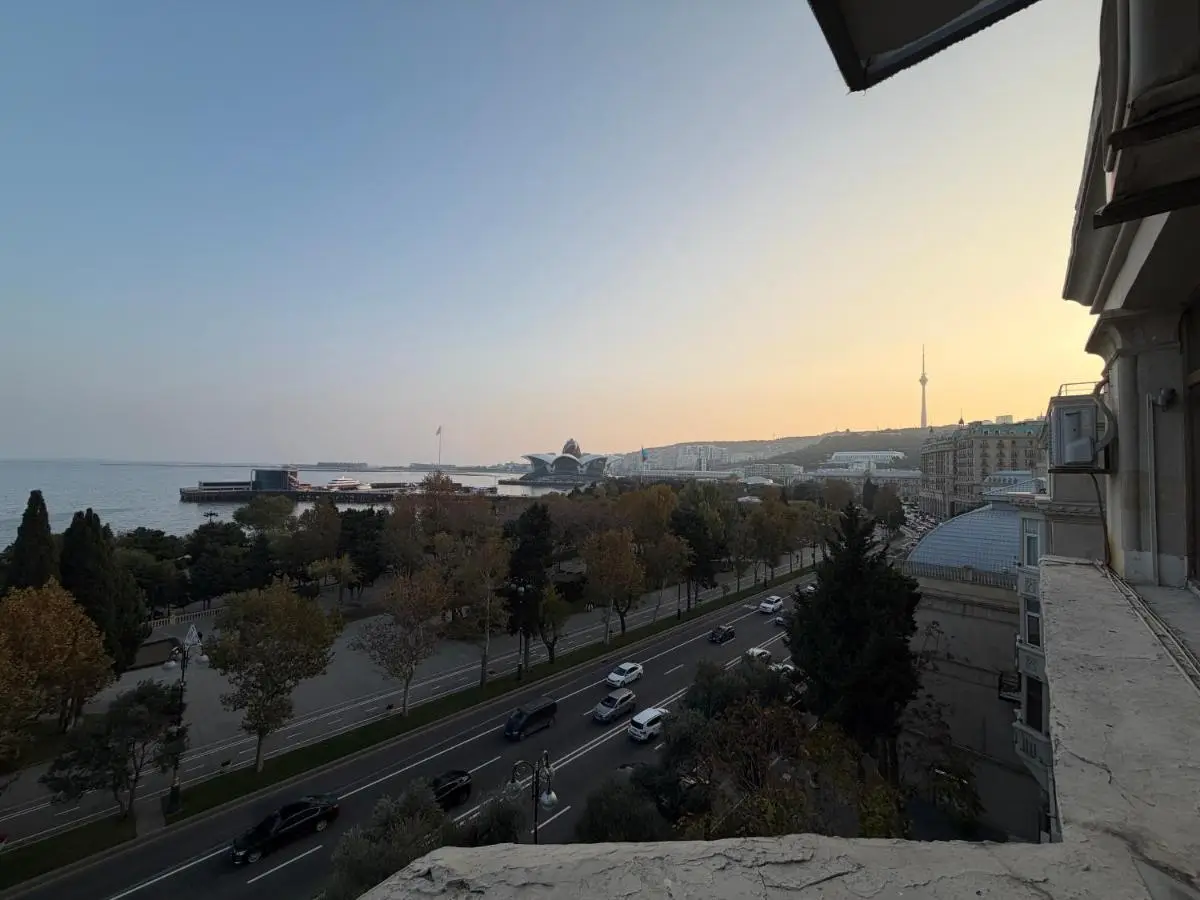 Sea view maiden apart