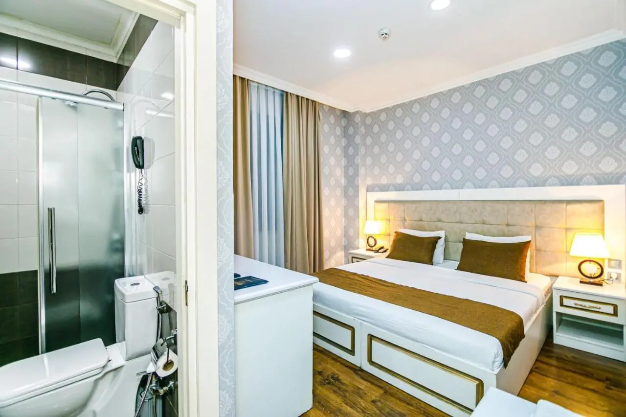 Maris Hotel Baku