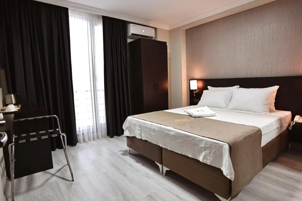 Mays Otel