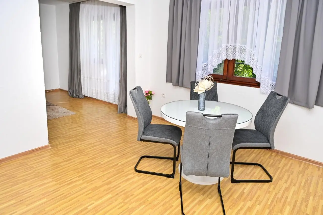 Apartman Nina