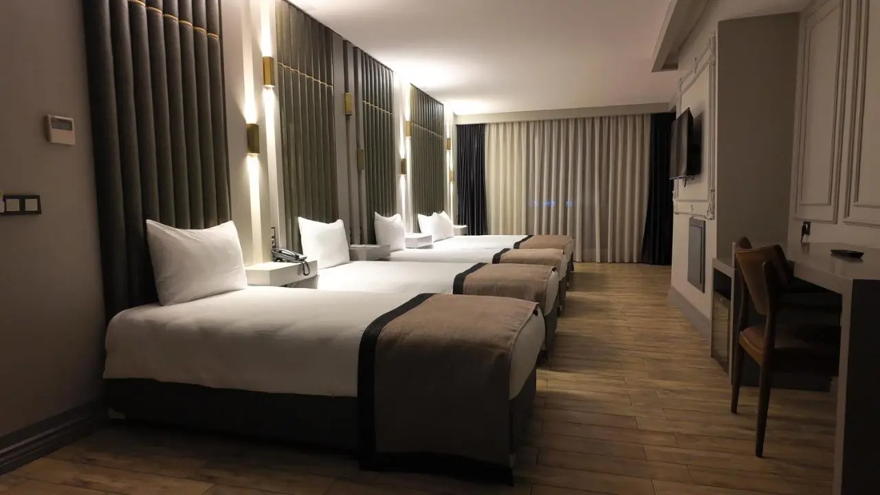 Lala Grand Hotel