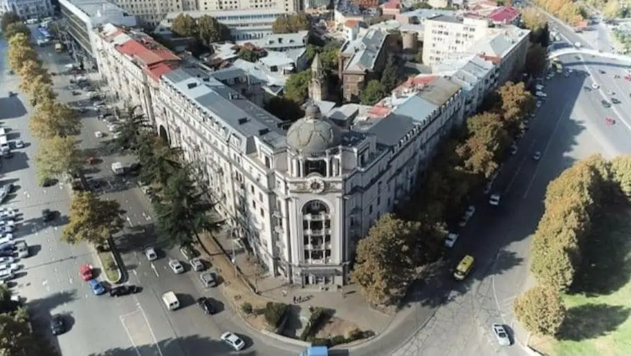 75 sqm Old Tbilisi Daily&Monthly 1-BD Apt