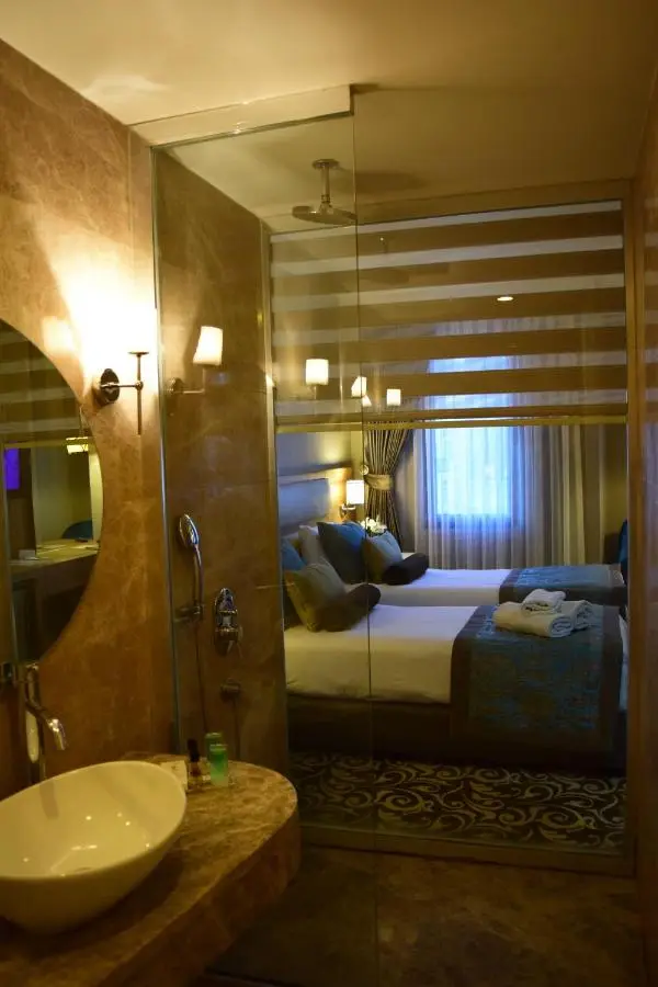 Taksim Line Hotel