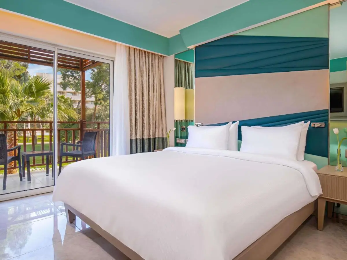 Rixos Premium Tekirova - The Land of Legends Access