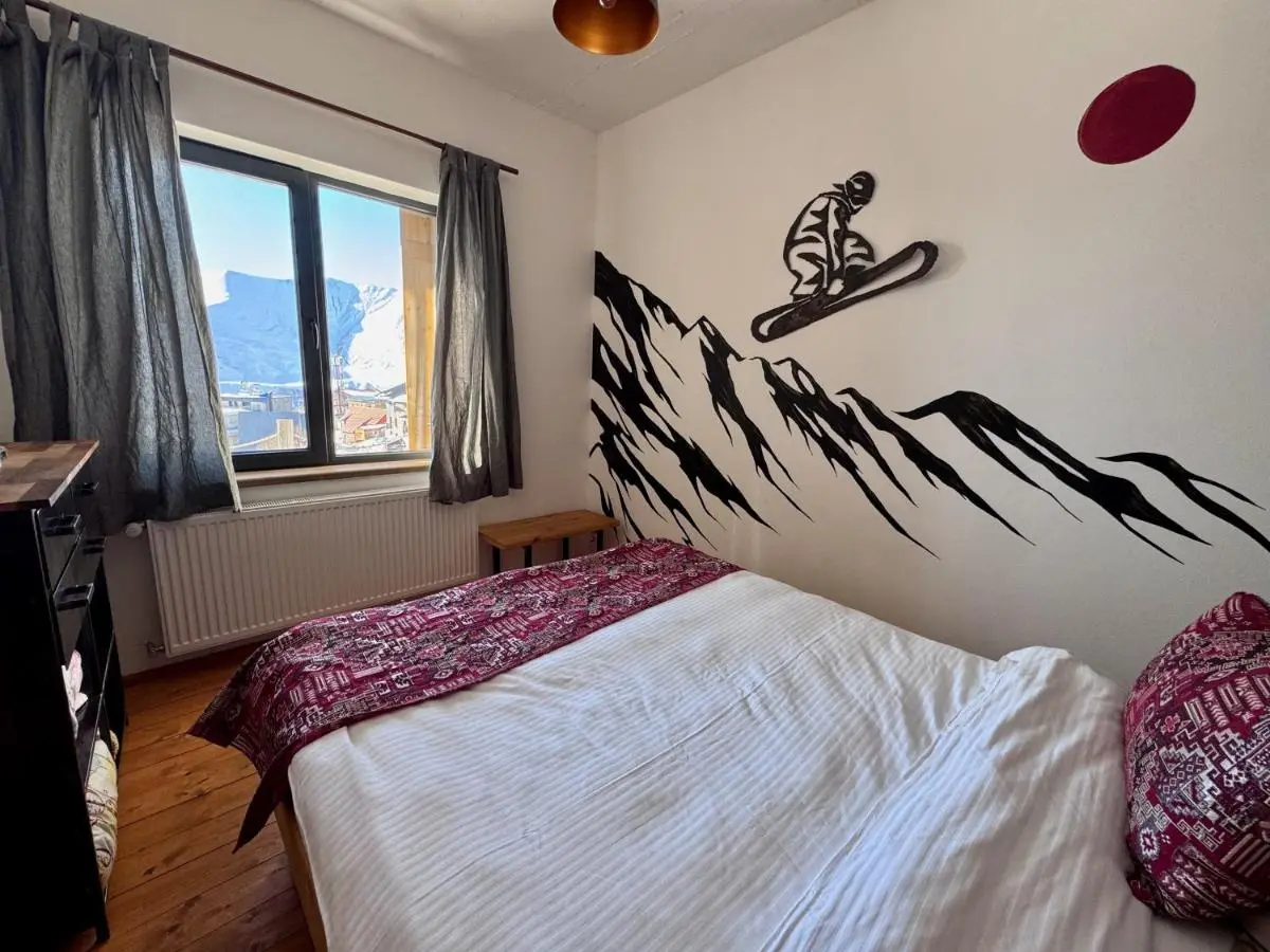 Mountain Cricket Chalets and Apartments Gudauri