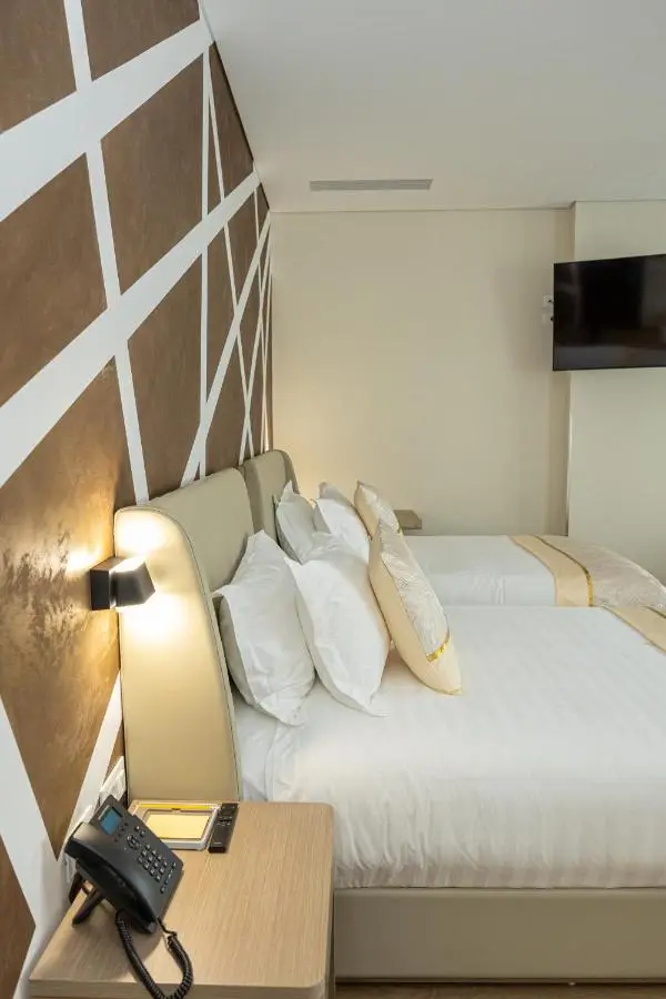 Sky Hotel Tirana