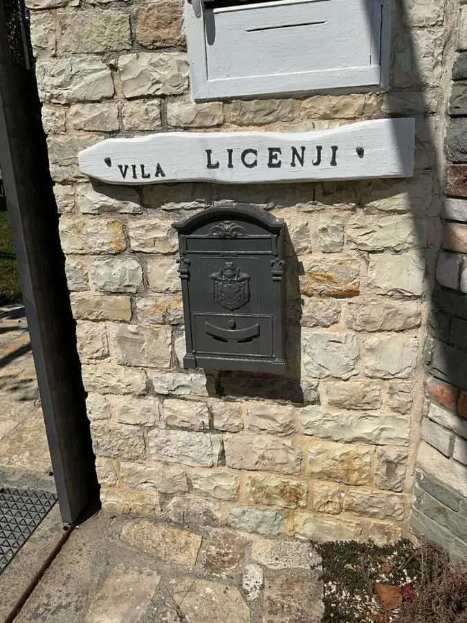 Vila Licenji