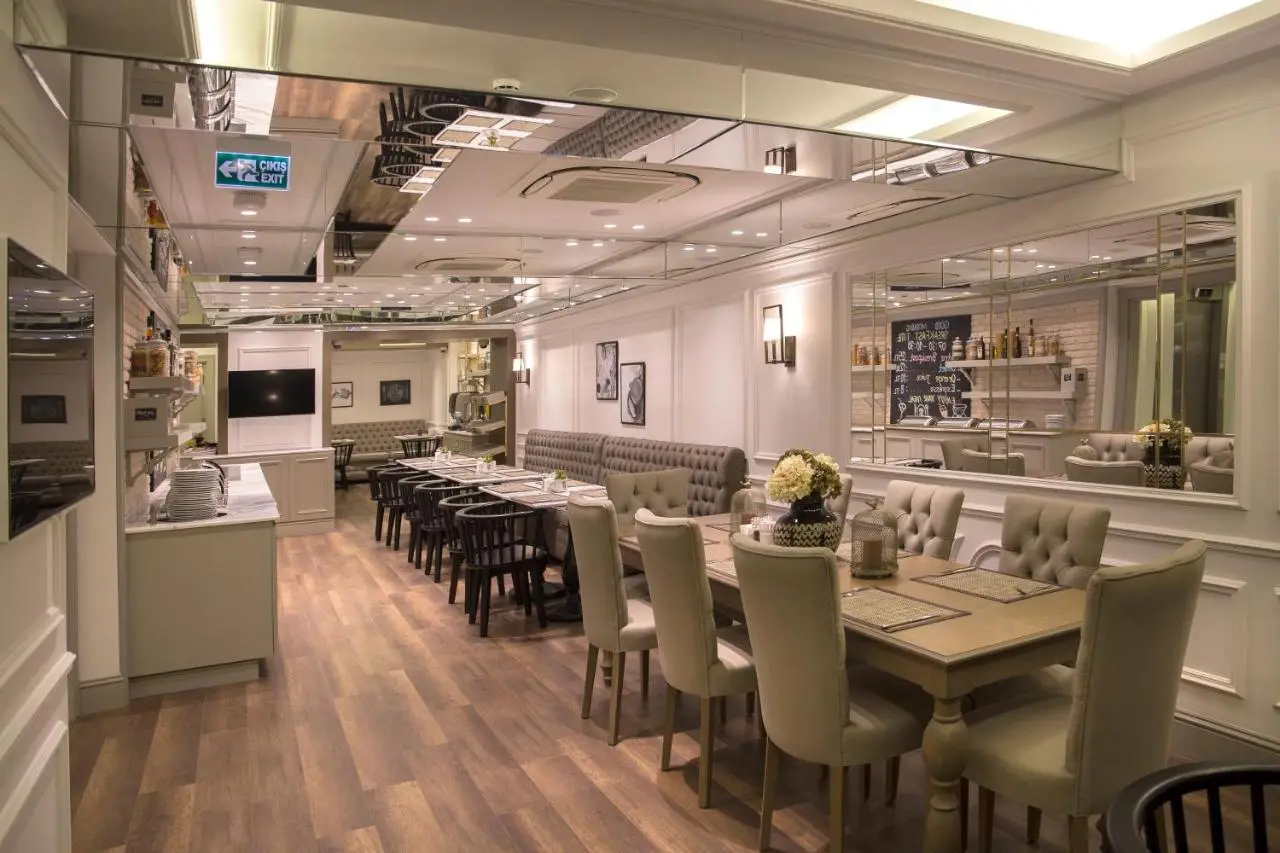Mina Hotel - Special Category