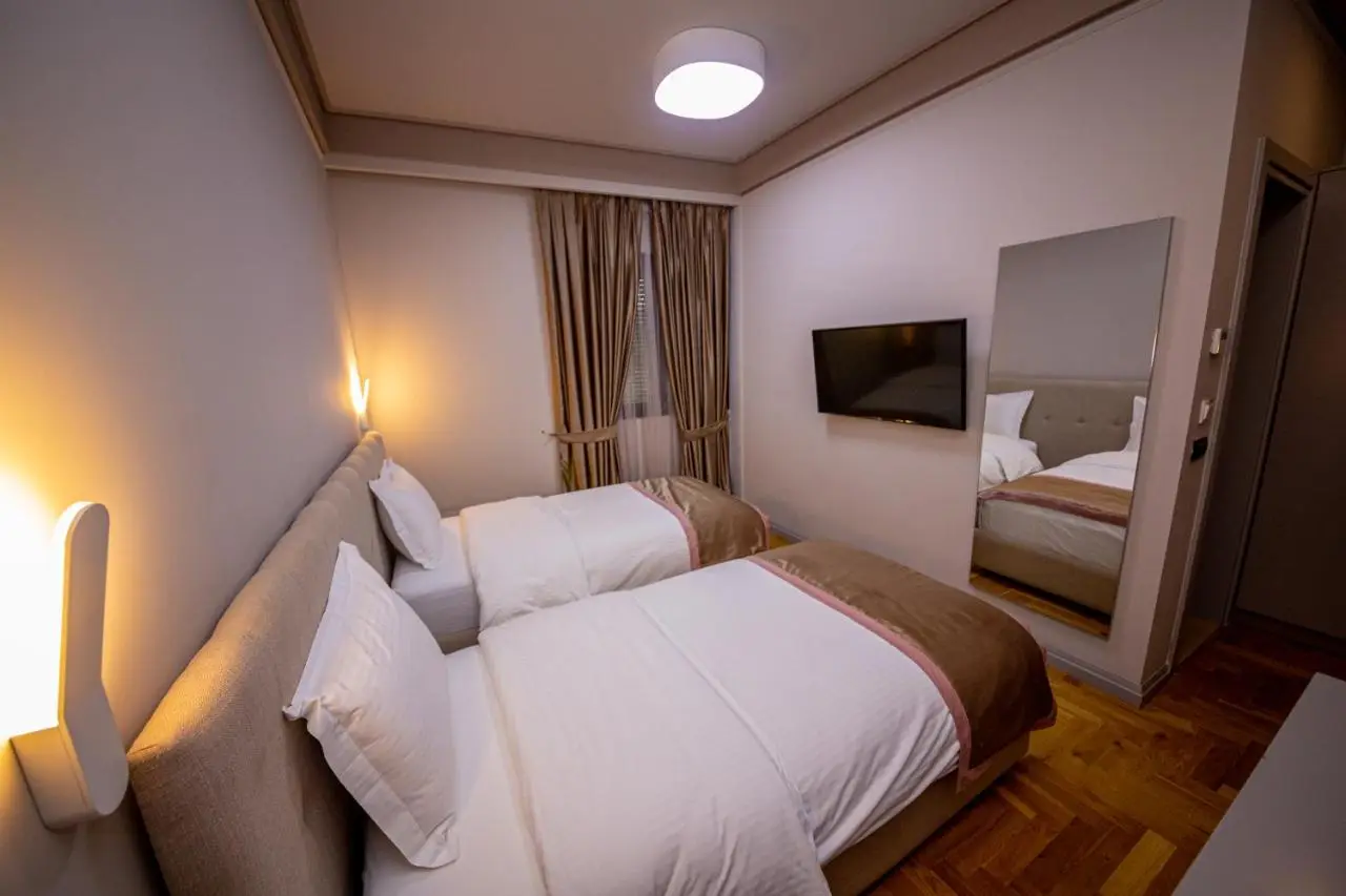 City Center Hotel