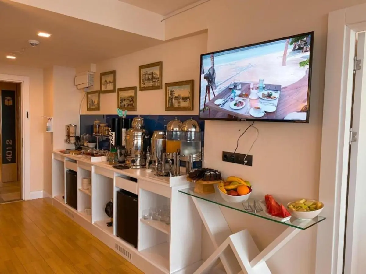 Next Wave Aparthotel