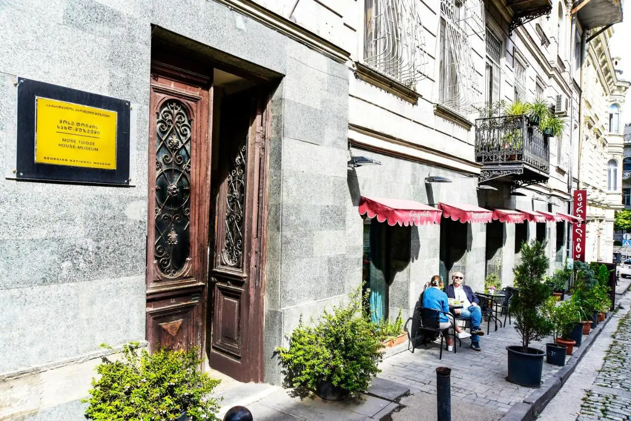 HB apartments Laghidze