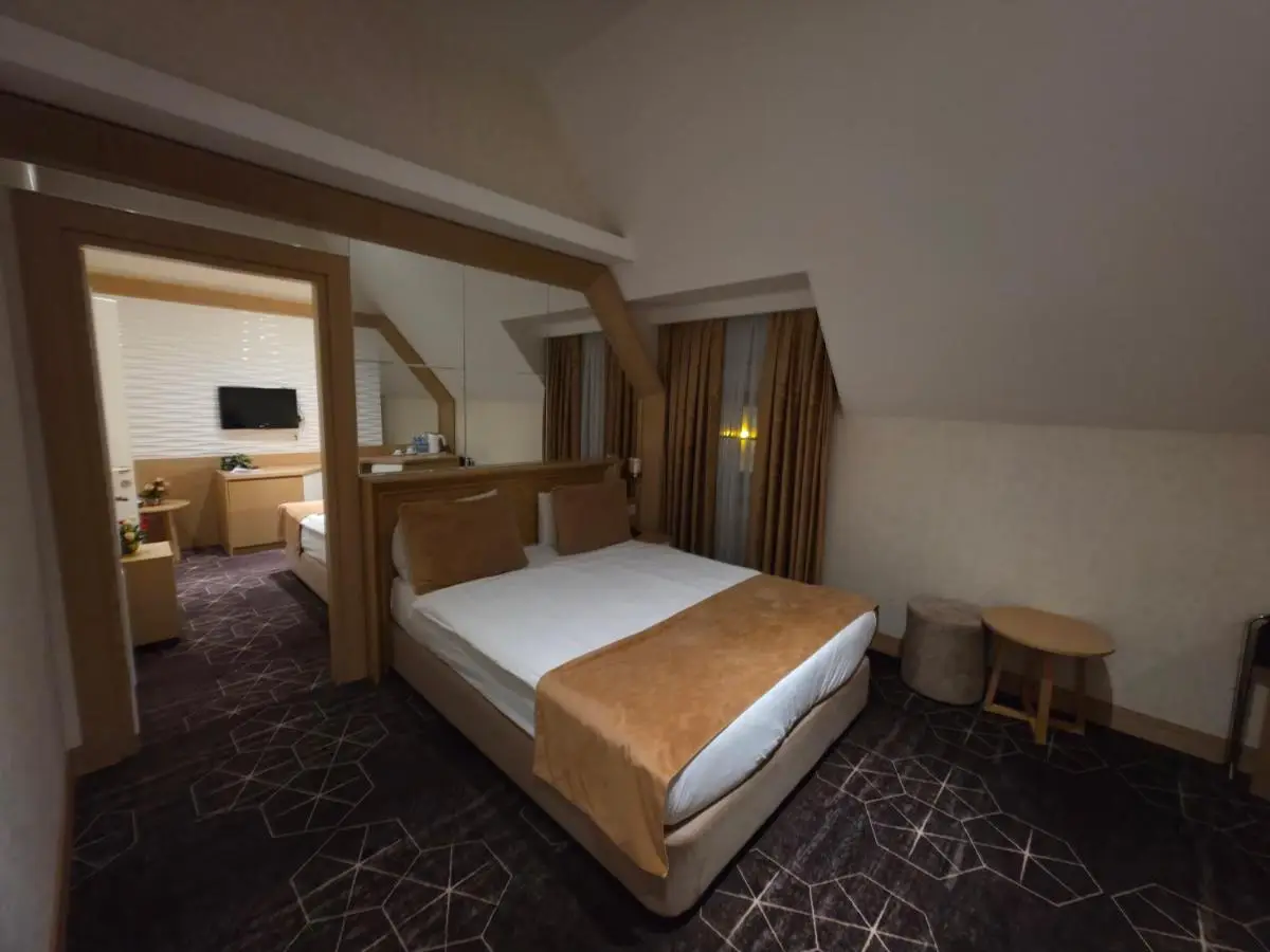 Regal Inn Hotel
