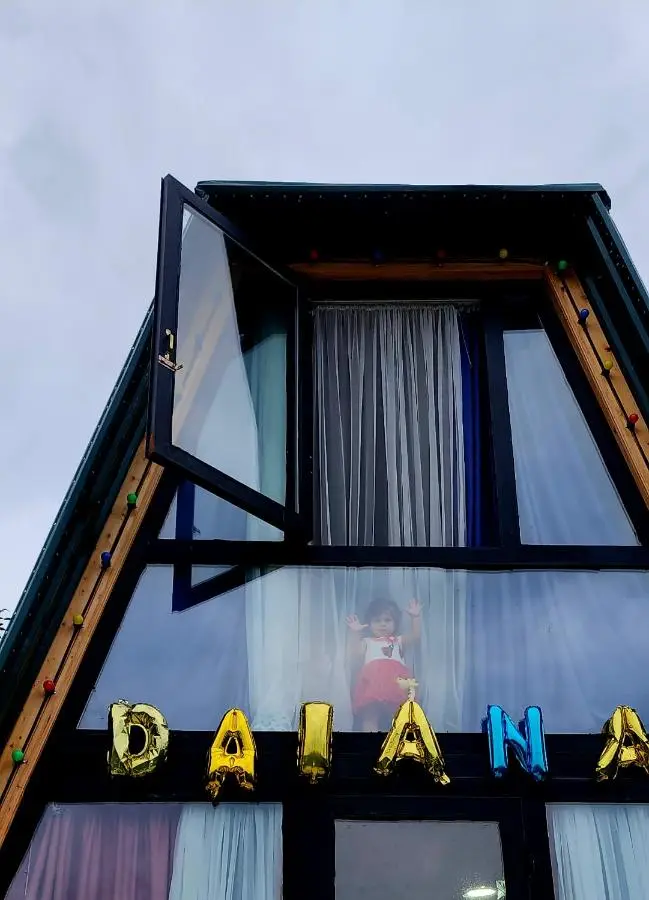 Daiana Green House