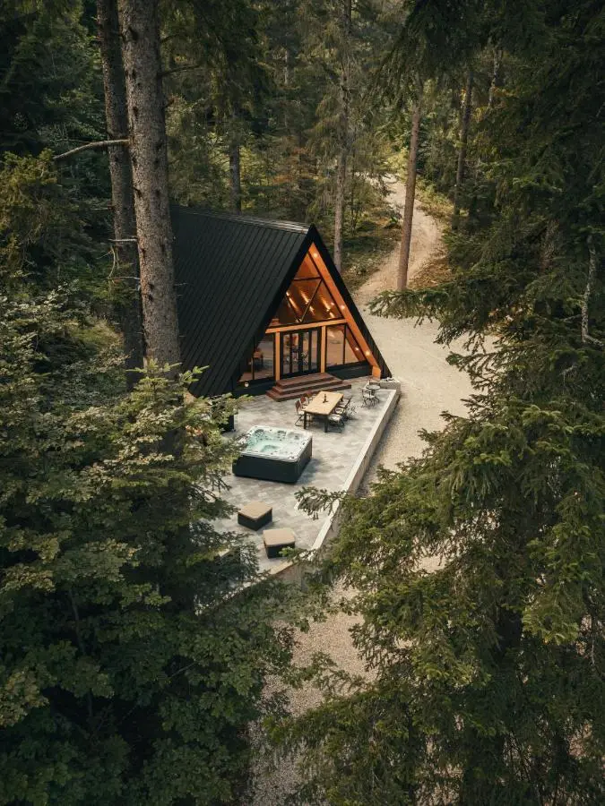 The Cozy Chalet