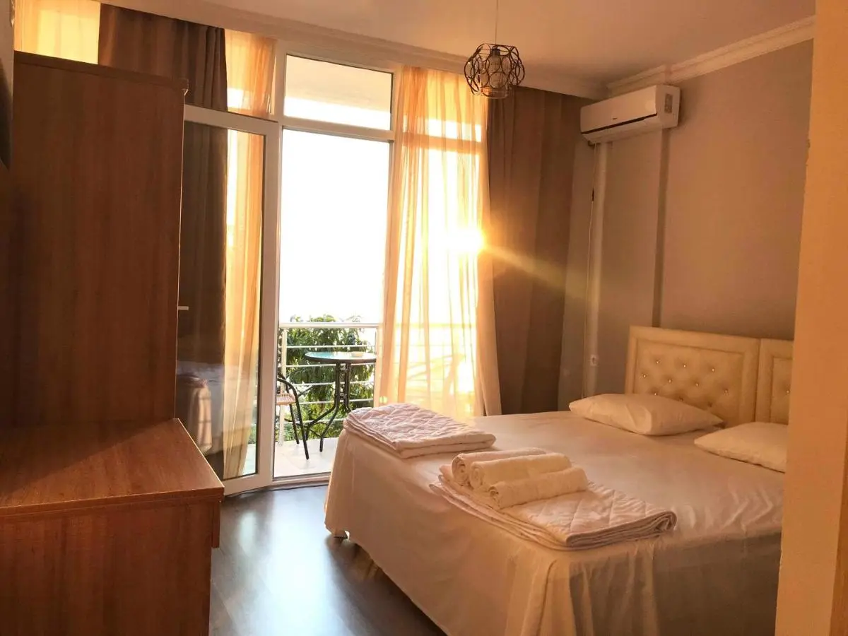 Albatross Kvariati Guest House