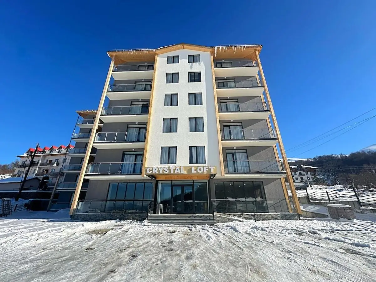 Crystal Loft Block C Apartment with views