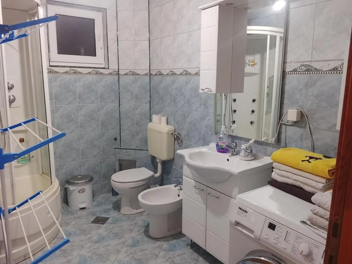 Apartman Leki