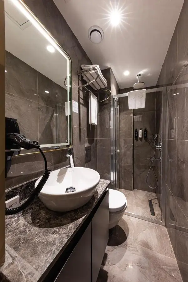 THE NEST HOTEL