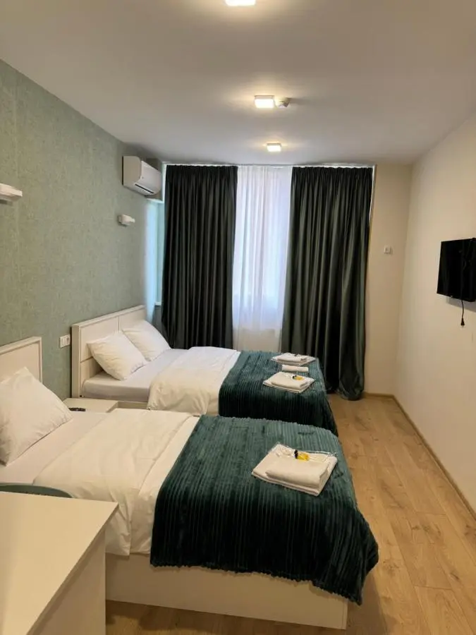 Hotel Caucasus